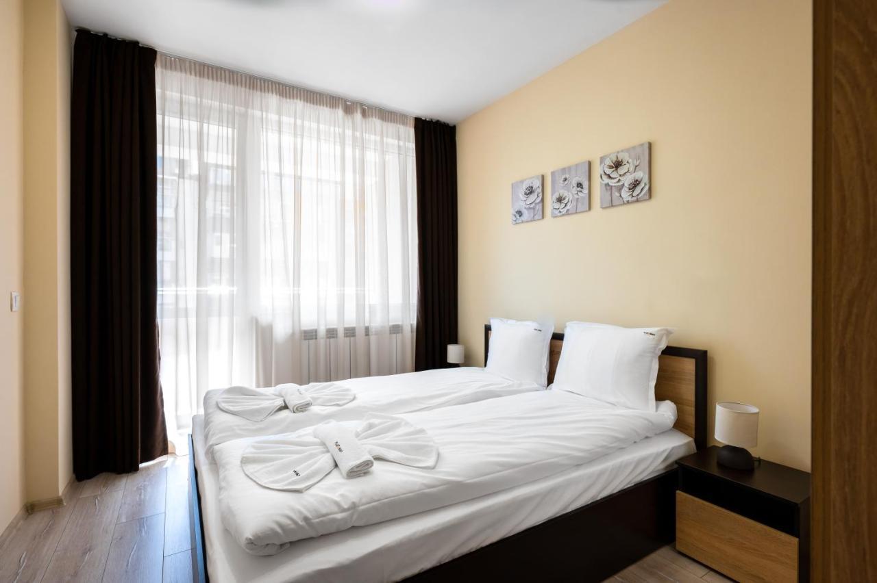 דירות סופיה Nomad Haven: 1Bd Flat With Balcony & Desk מראה חיצוני תמונה